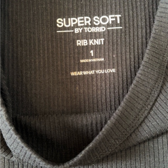 Torrid Ribbed Tank Top - Picture 4 of 5